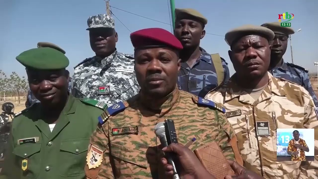 Le PDS des Kuilsé fait don de 45 motos et de 09 motoculteurs aux forces combattante