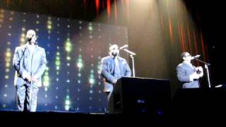 &quot;Tracks of My Tears&quot; performed live by Boyz II Men in Honolulu, Hawaii