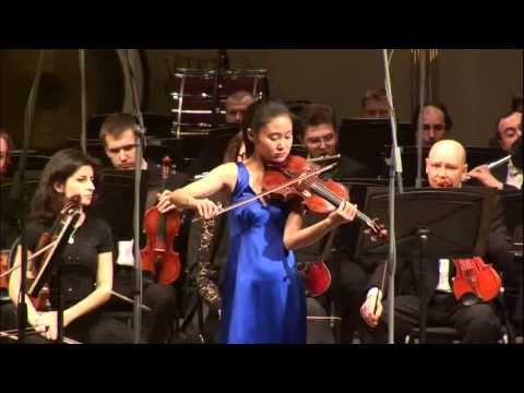 Shoji Sayaka plays Mendelssohn's Violin Concerto in E minor