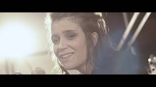 El Ejército Lyrics English Translation