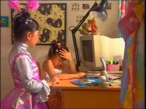 (Vol. 2) 要东西的手 / 难听的歌声 -- 神奇 QQ PART 1