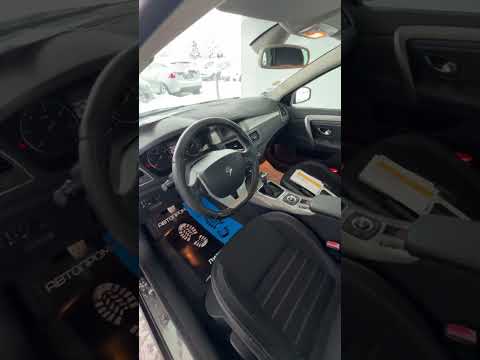 фото renault laguna iii рестайлинг 0