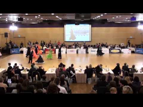 Latvian Standart Championship 2011 Viesturs Vāravs - Anna priediņa 1.2fin foxtrot.wmv