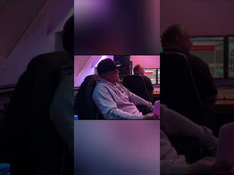 Pete d Moore ft. Sandra Wolska  Mashup AXEL F & Sky Paradise