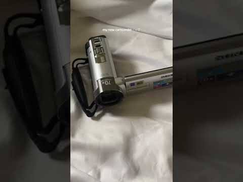 the cutest vintage camcorder EVER!! 📷