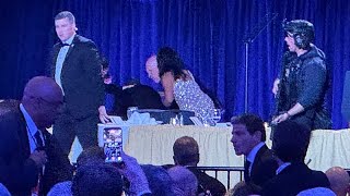 Schüsse beim Correspondents’ Dinner: Täter gefasst – Trump lobt Sicherheitskräfte
