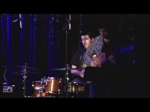 Víctor Á. Carracedo - Live at Red Room @ Café 939 (Berklee)'12 (One For Mark by Avishai Cohen)