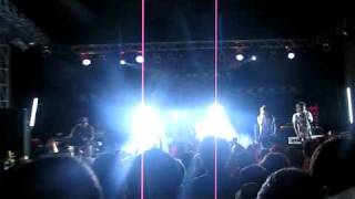 Breathe Carolina - I'm The Type Of Person To Take It Personal (Live at The 7 Venue 3/27/10)