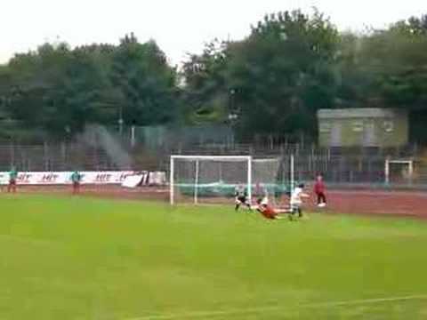 Fortuna  Köln - Vfl Rheinbach: Konterchance für Rheinbach