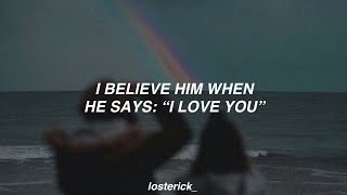 Con los ojos cerrados — Gloria Trevi; English Translation Lyrics