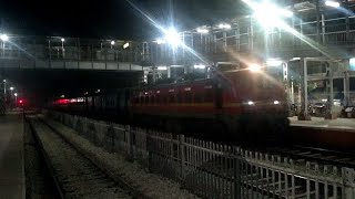preview picture of video '12816 Nandan Kanan Express (Anand Vihar Terminal-Puri)'
