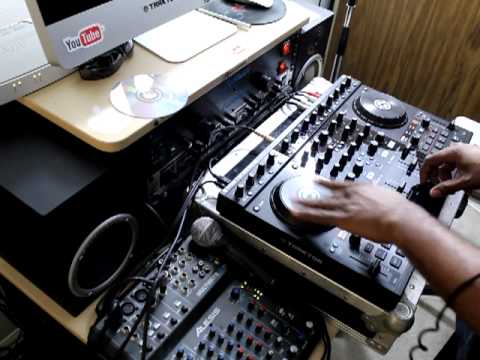 download lagu mp3 mp4 Traktor Scratch Upgrade, download lagu Traktor Scratch Upgrade gratis, unduh video klip Traktor Scratch Upgrade