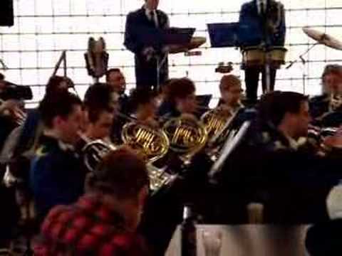 Fanfare St. Servatius - A tribute to Gilbert Becaud (deel 1)