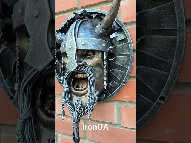 Vídeo relacionado con TUHNHGD Vikingo Decoracion Pared Metal, Decoracion De Pared, Pared Decoracion, Arte De Pared De Metal, Runas Vikingas, Escultura Decorativa (Viking)
