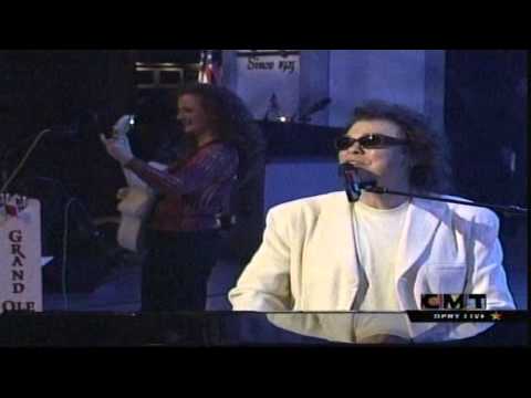 Ronnie Milsap   Smoky Mountain Rain  Opry Live