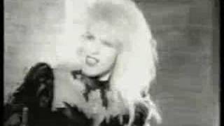 Vixen-Love Is A Killer