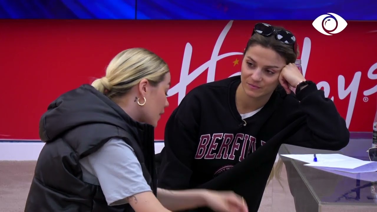 Keisi e ngarkuar emocionalisht, Nita e këshillon