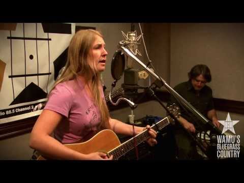 Zoe Muth & The Lost High Rollers - Country Blues [Live at WAMU's Bluegrass Country]