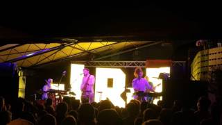 JR JR In The Middle live