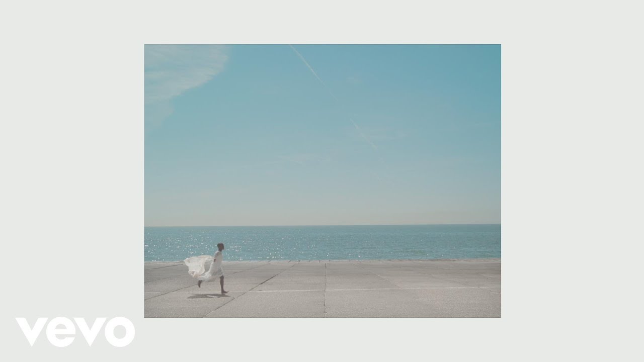 Laura Mvula — Show Me Love