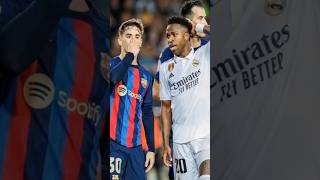 Barcelona &amp; Real Madrid Stars Exchange Jerseys After El Classico