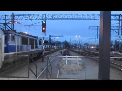 EP09-039 (EU: 150 039-2) z EiC 6150 "ŚNiEŻKA" (JEL.GÓR.-WAWA.WSCH.) - start z WR.GŁ.