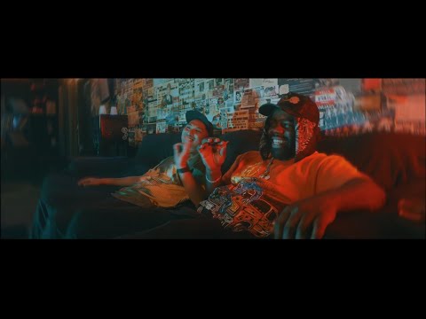 Bonus Track: Come for the king