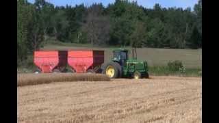 preview picture of video '2012 Wheat Harvest Denis Lentz'