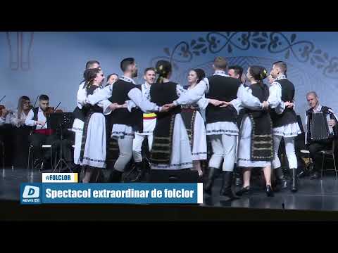 Spectacol extraordinar de folclor