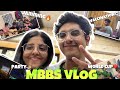 MBBS VLOG: A Day In Med School-Attending the 1st class💀,Jamming in hostel, Getting Vaccinated!