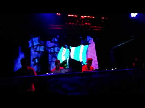 Dk brothers live 2015