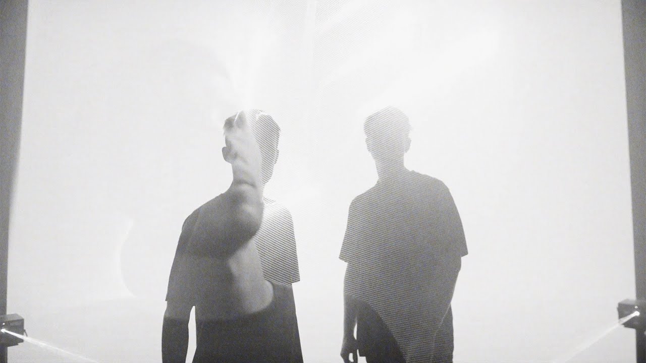 Metrik & Grafix - Parallel VIP