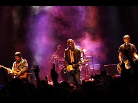 Ready Kirken-Asi se něco děje