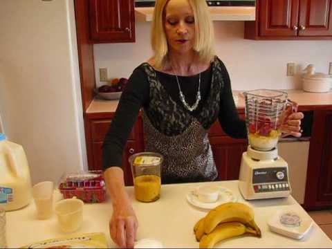 Betty's Frothy Fruit Smoothie
