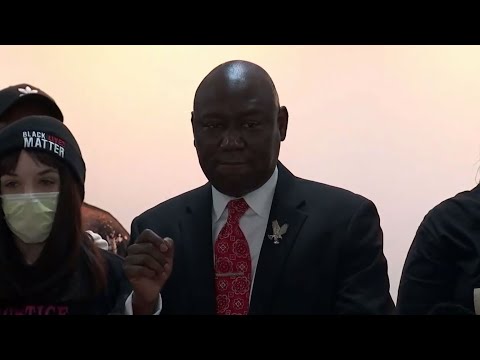 Attorney Ben Crump and Andre' Hill's family hold press conference | Dec. 31, 2020