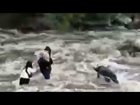 Un ministro de San Luis rescató a turistas en Los Molles por la crecida del río