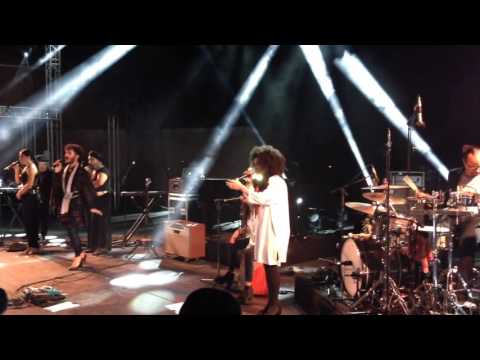 YAEL NAIM & IBEYI - Fiesta Sète 2015