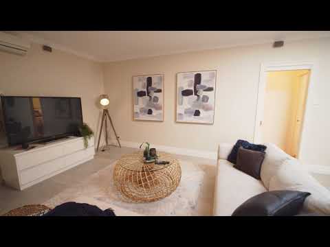 16 Bowman Street, Aspendale - Kimberley Ferguson & Stavros Ambatzidis