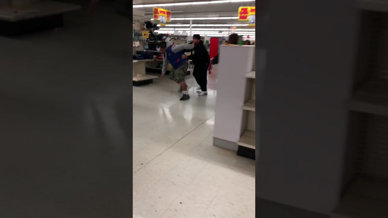 CRAZY BLACK FRIDAY FIGHT AT KMART! (Must Watch)