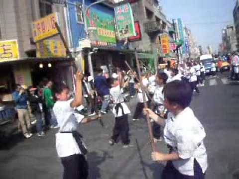 2011年 勤習堂 新龍團 老塗獅 東榮國小宋江陣 義民路與大同路口 下午表演繞境 農曆三月十九 北港迎媽祖 - 北港迎媽祖