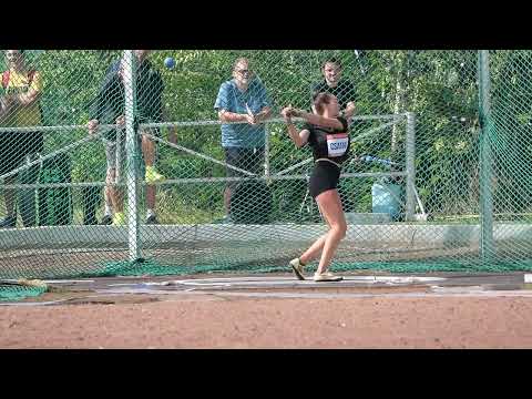 Csatári Jázmin dobása 1