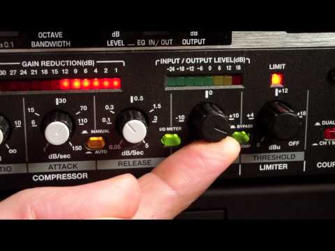 Alesis 3632 Dual-Channel Compressor / Expander / Limiter / Gate Studio Rack Unit image 7