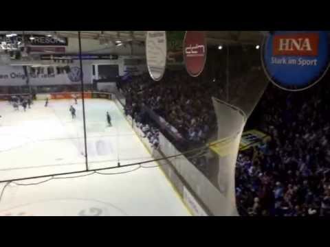 Aufstieg in DEL2 [Teil 1] - Kassel Huskies vs. Wölfe Freiburg (Oberliga am 19.04.14) [HD]