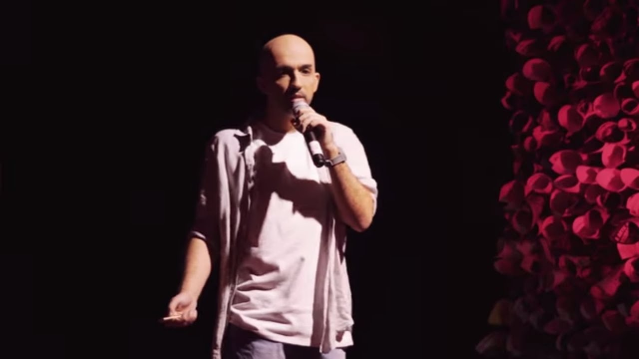 O que é o amor ?  | Ique Carvalho | TEDxJoaoPessoa