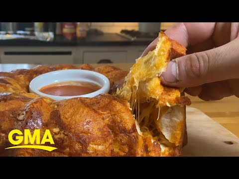 How to make Buffalo chicken pull-apart bread at home l GMA Digital