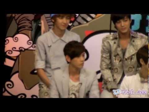 [Fancam] 120729 EXO-K - Interview (2/2) @ Channel [V]