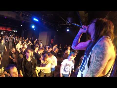 ANNISOKAY - What's Wrong - live at Faval