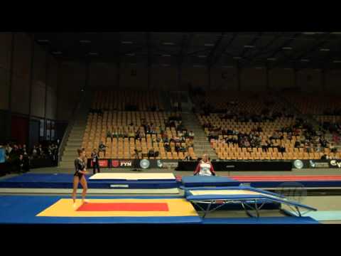 LOWELL Kristle (USA) - 2015 Trampoline Worlds - Qualification Double Mini Routine 1