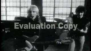 Tom Petty &amp; The Heartbreakers-A Woman In Love (It&#39;s Not Me) Music Video