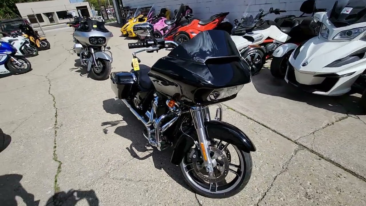 2018 Harley-Davidson® Road Glide® Motorcycle